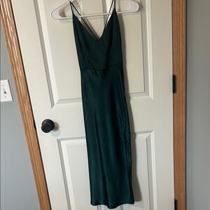 Chic Forest Green Backless Dress